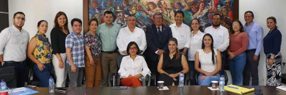 UDES y CENIPALMA establecieron líneas de trabajo para favorecer la producción de palma de aceite
