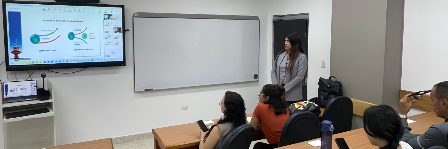 Foro Internacional de Ingeniería Ambiental analizó retos de gobernanza, economía circular y resiliencia en Colombia y Perú