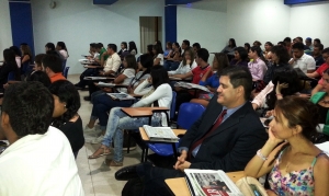 Estudiantes participaron en socialización de actividades de evaluación del programa de Administración de Negocios Internacionales