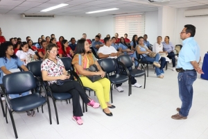 Phd en Entomología habla sobre Nematodos y su efecto en la agricultura