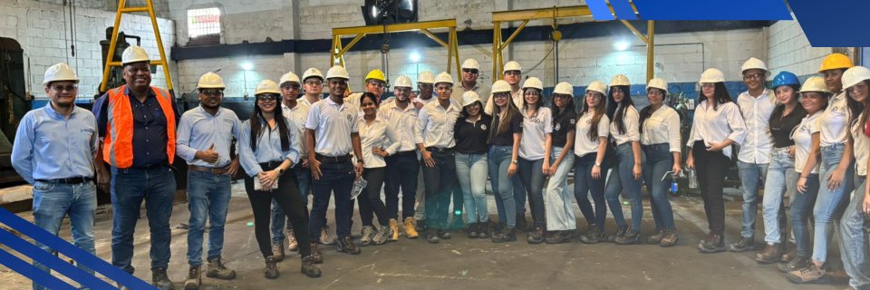 Estudiantes de Ingeniería Industrial UDES fortalecen su aprendizaje con visitas empresariales