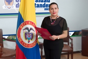Rectora Carmen Elisa Araque Pérez, galardonada con el Premio Mundial a la Ciencia-2016 en Cuba