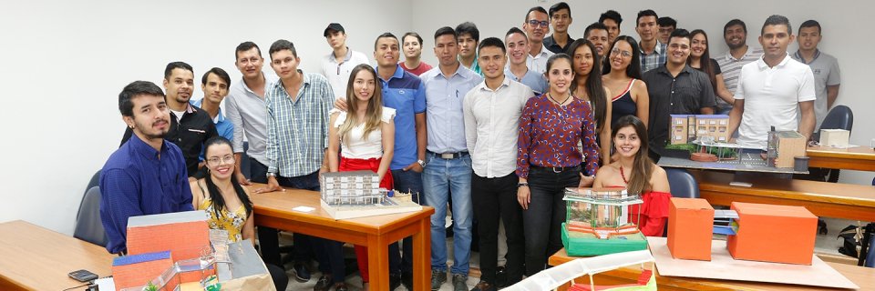 Estudiantes de la Tecnolog&iacute;a en Supervisi&oacute;n de Obras Civiles expusieron sus proyectos semestrales