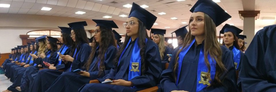Nuevos graduados UDES comprometidos con el desarrollo de una Colombia próspera