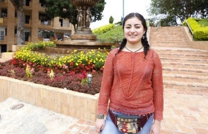 “… la UDES me ofrece muchos lugares que en mi país no hubiera podido tener…” expresa estudiante en intercambio