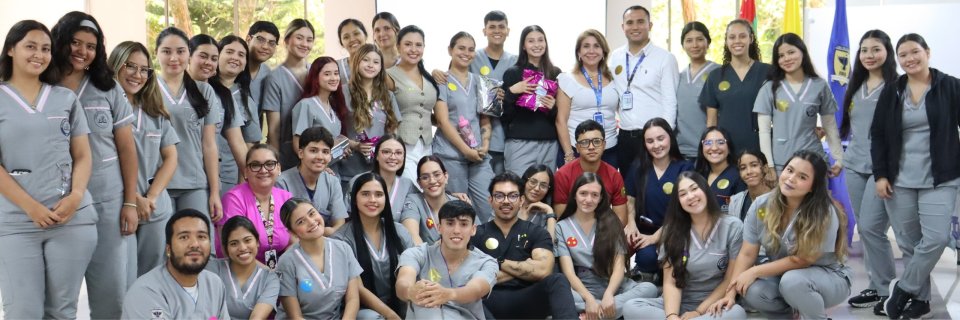 Olimpiada de Simulaci&oacute;n prepar&oacute; a estudiantes de Instrumentaci&oacute;n Quir&uacute;rgica para escenarios cl&iacute;nicos