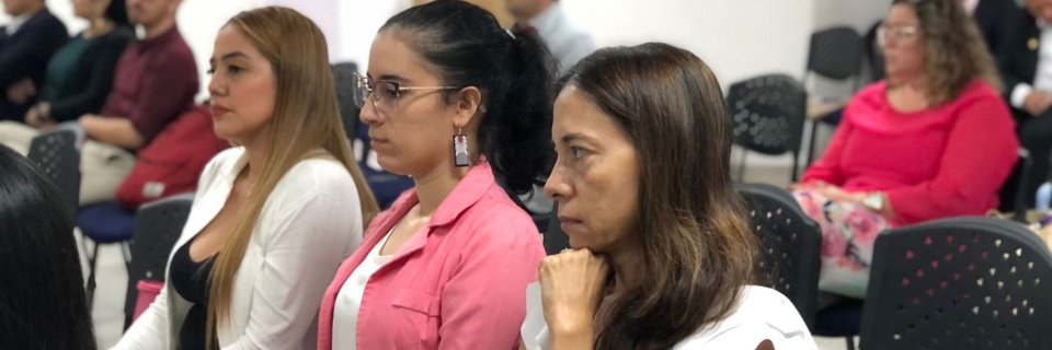 Facultad de Ciencias Sociales UDES ofrece soluciones al sector productivo de Bucaramanga y el área