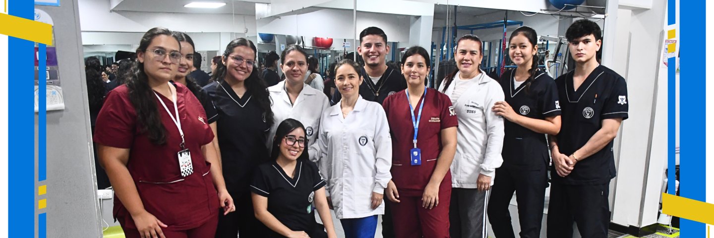 Estudiantes de la UDES Cúcuta evalúan la calidad de la atención en salud mediante jornada interprofesional en IPS