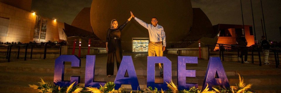 Estudiantes de la Maestría en Administración de Empresas de la UDES brillan en Congreso Internacional CLADEA 2025