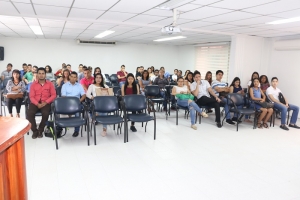 Con docente internacional, administradores financieros viven el séptimo simposio
