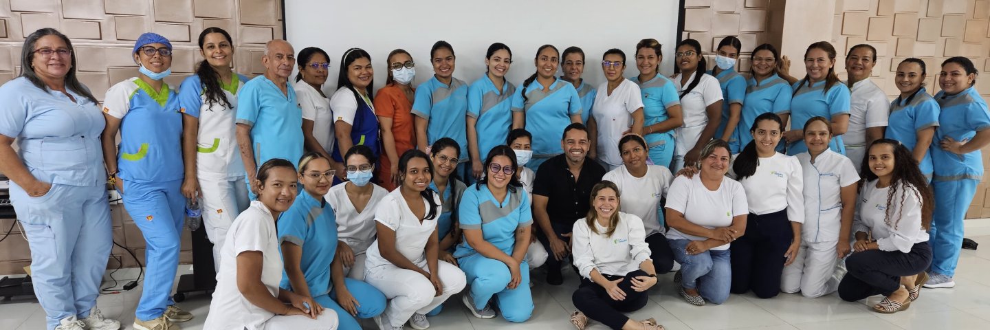 Bacteriología y Laboratorio Clínico de la UDES Cúcuta forma a funcionarios de la Nueva EPS de Montería en toma de muestras y pruebas rápidas