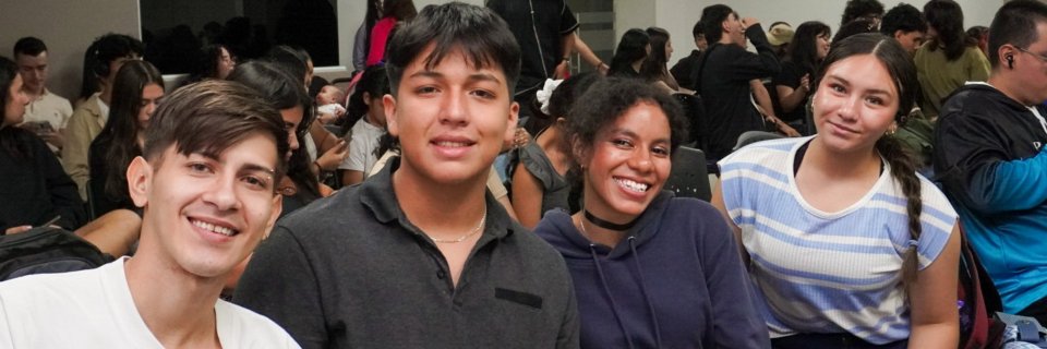 Inducci&oacute;n general 2025B de la Tecnolog&iacute;a en Comunicaci&oacute;n Gr&aacute;fica: compromiso y proyecci&oacute;n acad&eacute;mica