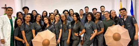 Estudiantes de Medicina de la UDES Valledupar ayudan a fortalecer la educación y la confianza materna en torno a la lactancia