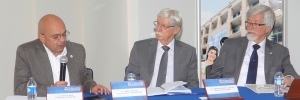 En la UDES se debatió sobre la necesidad del Ministerio de Ciencia y Tecnología
