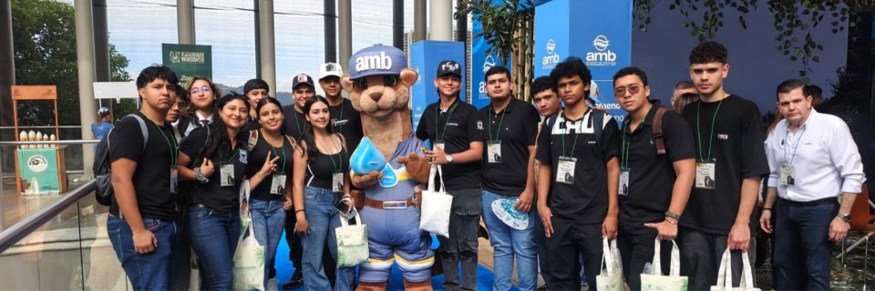 Ingenier&iacute;a Agroindustrial UDES participa en la V Cumbre Mundial de P&aacute;ramos con propuesta de econom&iacute;a circular alrededor del agraz