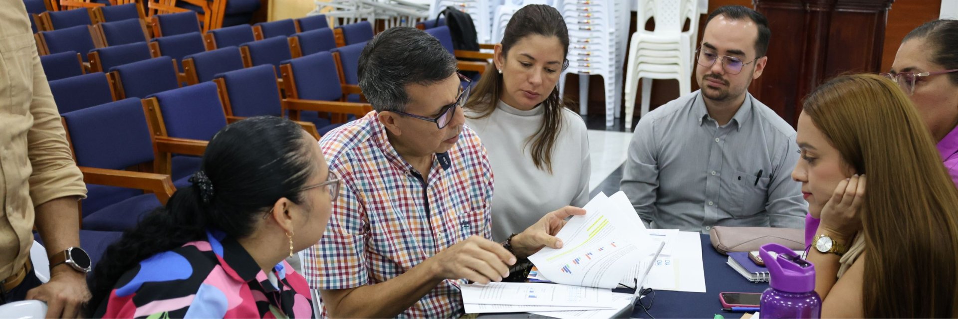 UDES avanza en la construcción del Informe de Autoevaluación Institucional con taller de validación de juicios evaluativos