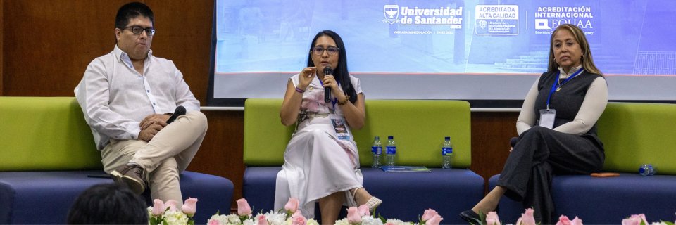 XVII Congreso Internacional de Teor&iacute;a Jur&iacute;dica y Derecho Constitucional reuni&oacute; a estudiantes y expertos para debatir los retos del orden constitucional