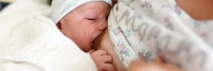 Consejos para amamantar a los bebés de una forma segura y evitar atragantamiento