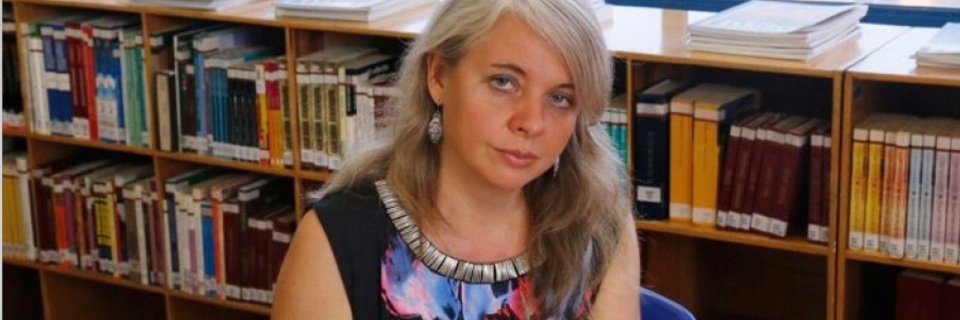 Profesora UDES Anastassia Espinel, ganadora del premio literario 'La Legión de la Frontera’