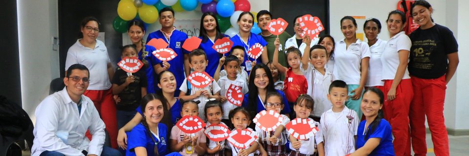 Comunidad de Café Madrid recibió atención primaria en salud por parte del programa de Enfermería UDES 