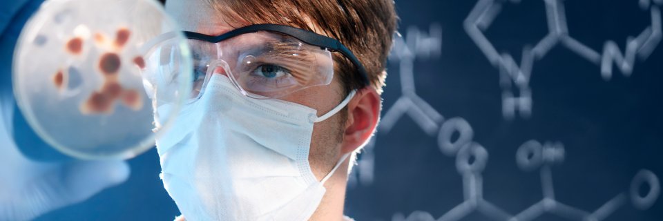 Doctor Alfredo Rigalli orientó en ‘Introducción a la Investigación Científica’ a estudiantes del Programa de Medicina de la UDES Cúcuta