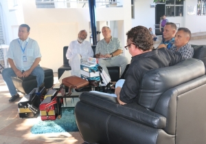 Producción de acordeones, tema debatido en la UDES por reyes vallenatos, historiadores y fabricadores del instrumento