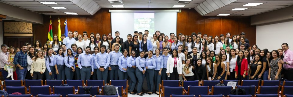 Distinci&oacute;n, conocimiento y futuro: as&iacute; se conmemor&oacute; el D&iacute;a del Contador P&uacute;blico UDES