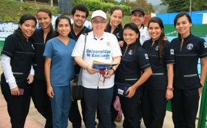 Programa de Terapia Ocupacional UDES recibe visita de profesor pionero en la disciplina