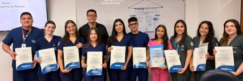 Estudiantes de Medicina clasifican a fase internacional de REDCOLSI con destacados proyectos de investigación