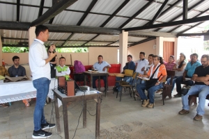 Proyecto de extensión favorece a campesinos de la región