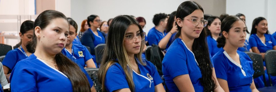 Diálogos UDES: un espacio para reflexionar sobre la enfermería comunitaria y su impacto en la transformación social