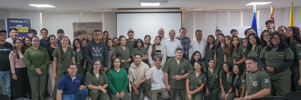 Producción animal y sostenibilidad rural, ejes centrales del encuentro UDES VET 2025 en la UDES